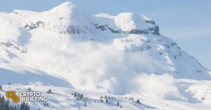 avalanche defi ethereum aave curve cover 768x403 1