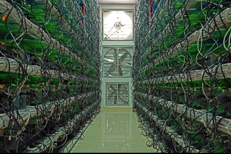 metamining innovative cooling solution make bitcoin mining farms viable middle east 768x512 1