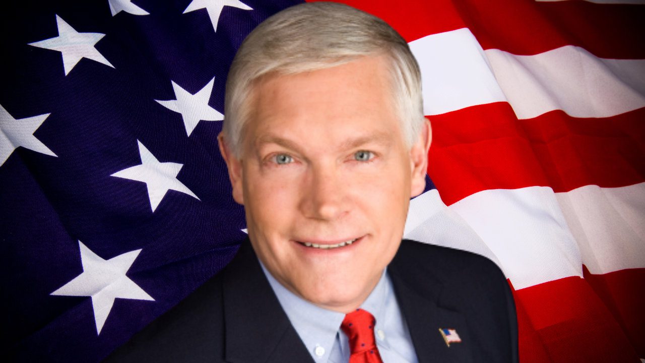 US Lawmaker Says Bitcoin Is Aligned With American Values, Will Strengthen the Dollar 2 US Lawmaker: Bitcoin Aligns With American Values, Will Strengthen the Dollar