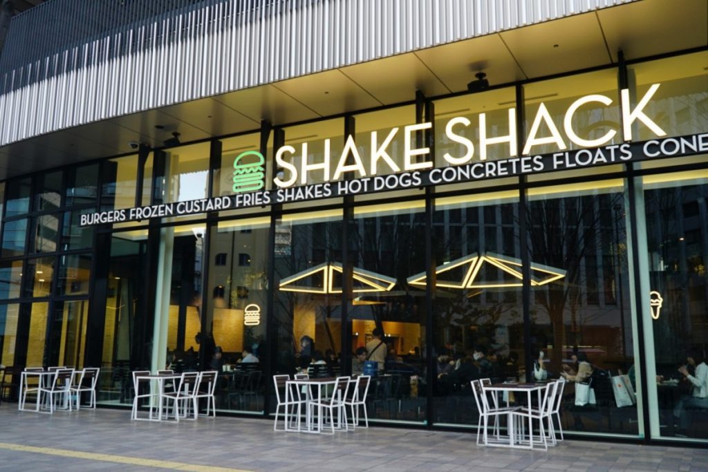 shake shack at hanshin dep osaka umeda