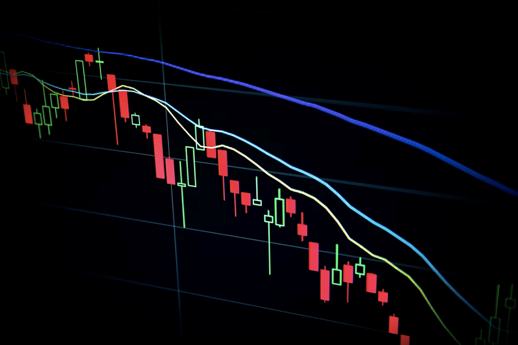 3 cryptos tackle mid may crisis cardano calyx token polygon 1