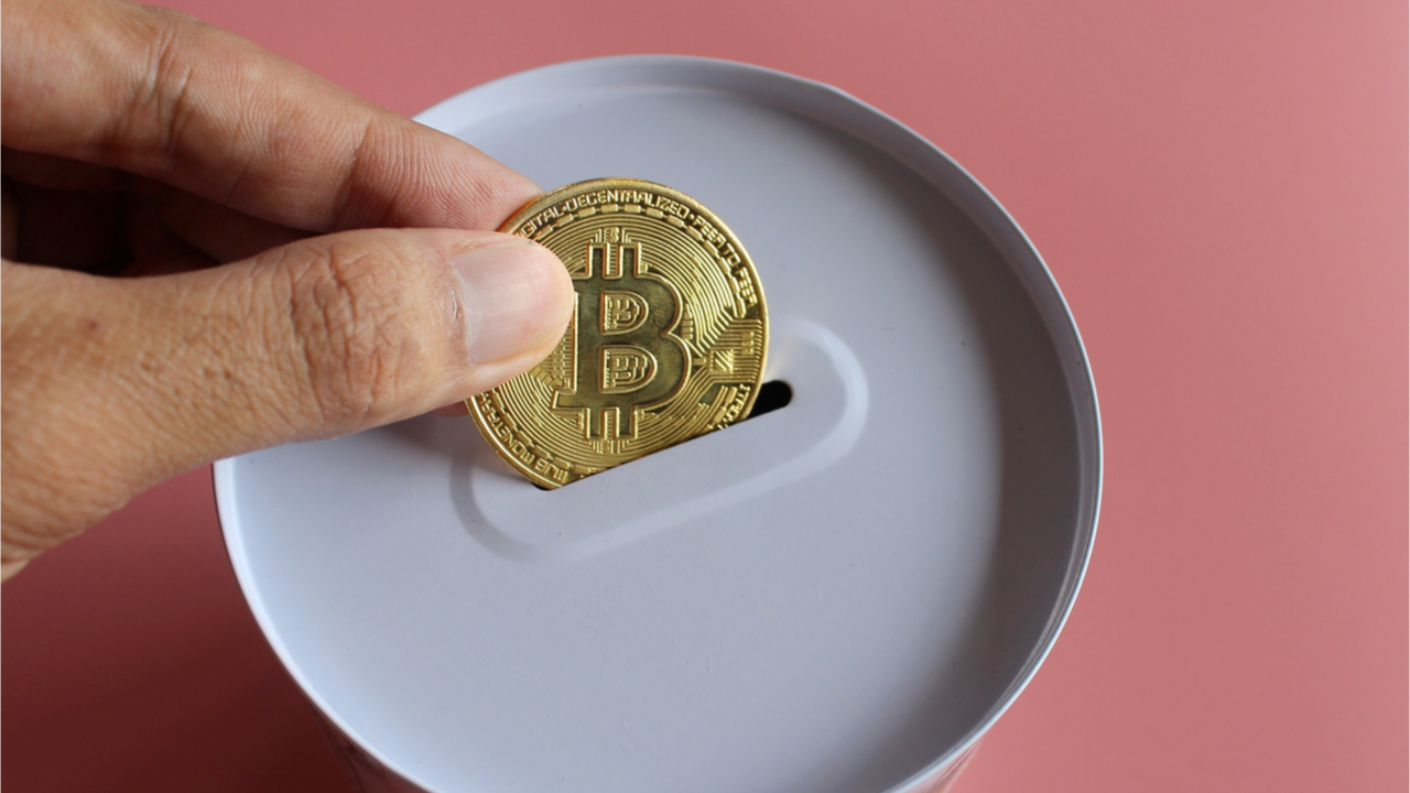 shutterstock 2133542265