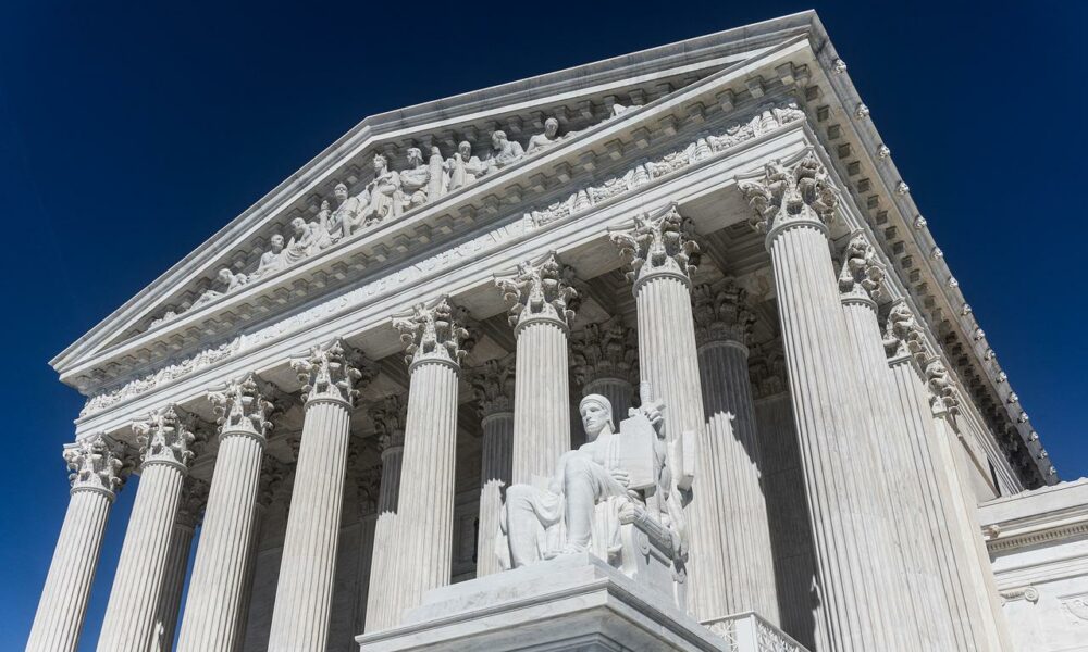 us supreme court building g5ebfbf189 1280 1000x600 1