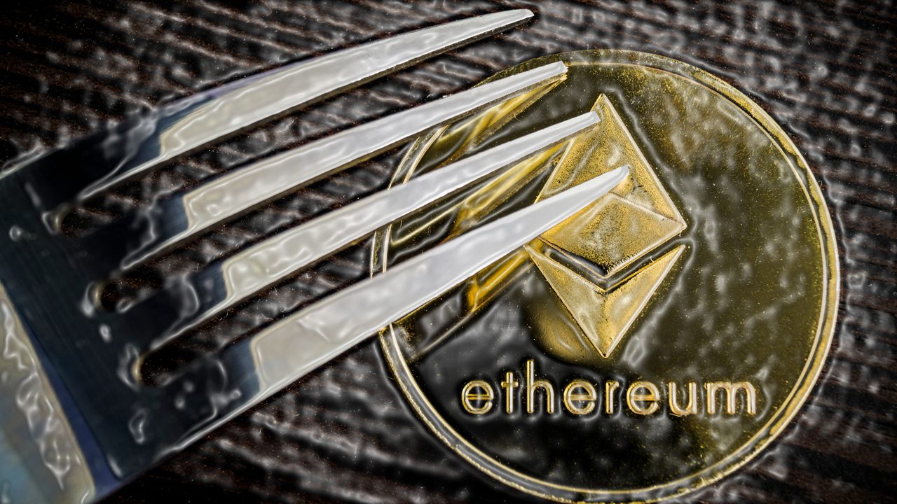 New Ethereum PoW Fork Gathers 60 Terahash From Well Known Pools, ETHW’s Price Shudders 39% in 24 Hours 2 New Ethereum PoW Fork Gathers 60 Terahash From Well Known Pools, ETHW’s Price Shudders 39% in 24 Hours