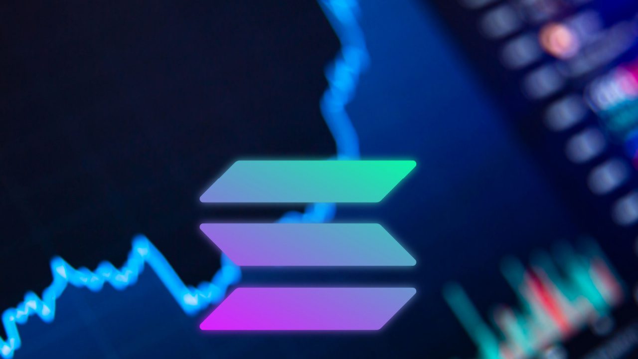 shutterstock 1962634369