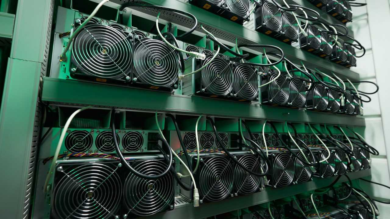 Solar-Powered Crypto Farm in Australia to Prove Bitcoin Mining Can Be Green 2 Solar-Powered Crypto Farm in Australia to Prove Bitcoin Mining Can Be Green