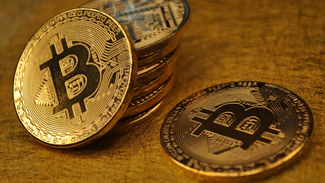Bitcoin, Ethereum Technical Analysis: BTC Rebounds on Friday, as NFP Report Looms 2 shutterstock 1933477610