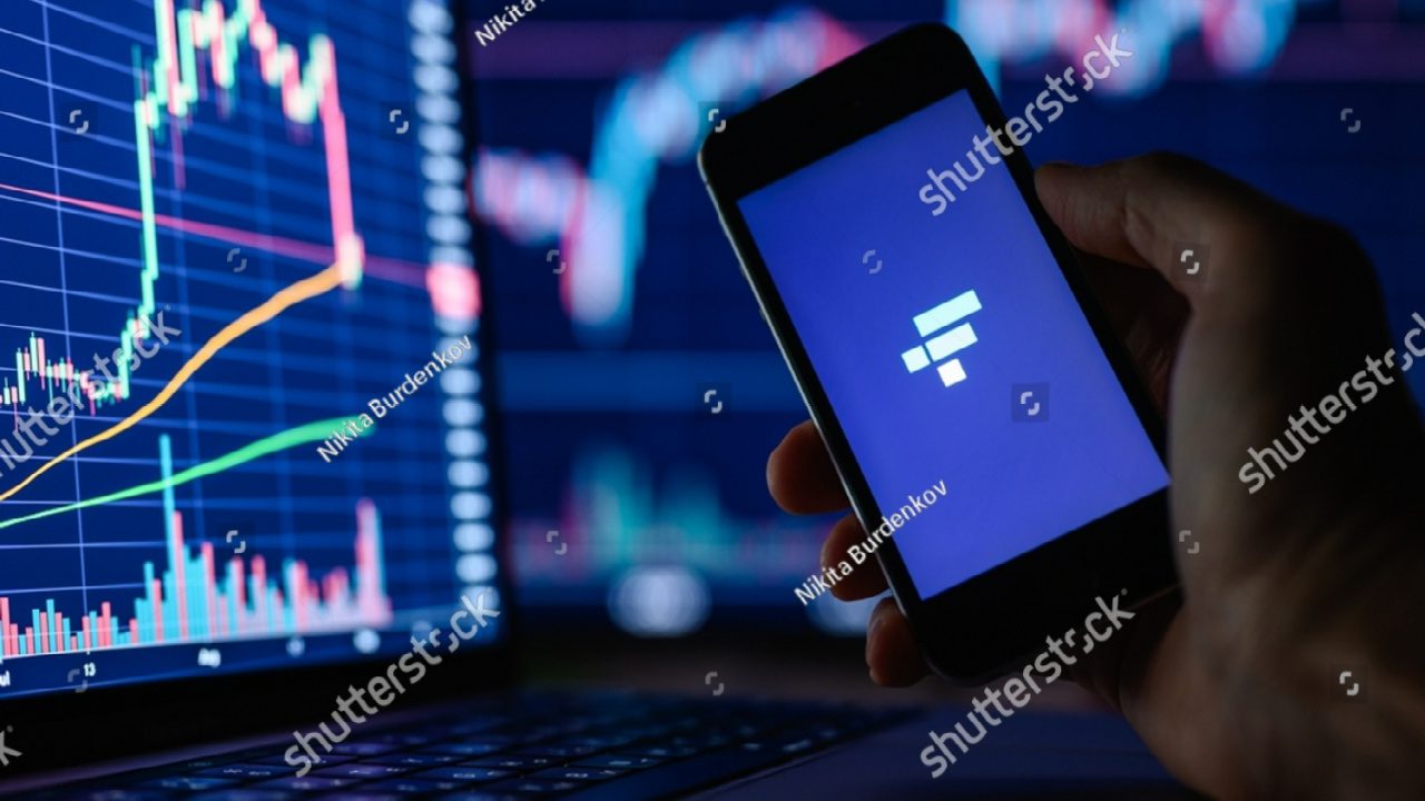 Biggest Movers: FTT Down 30% on Tuesday, Falling to 21-Month Low 2 shutterstock 2127435437 1